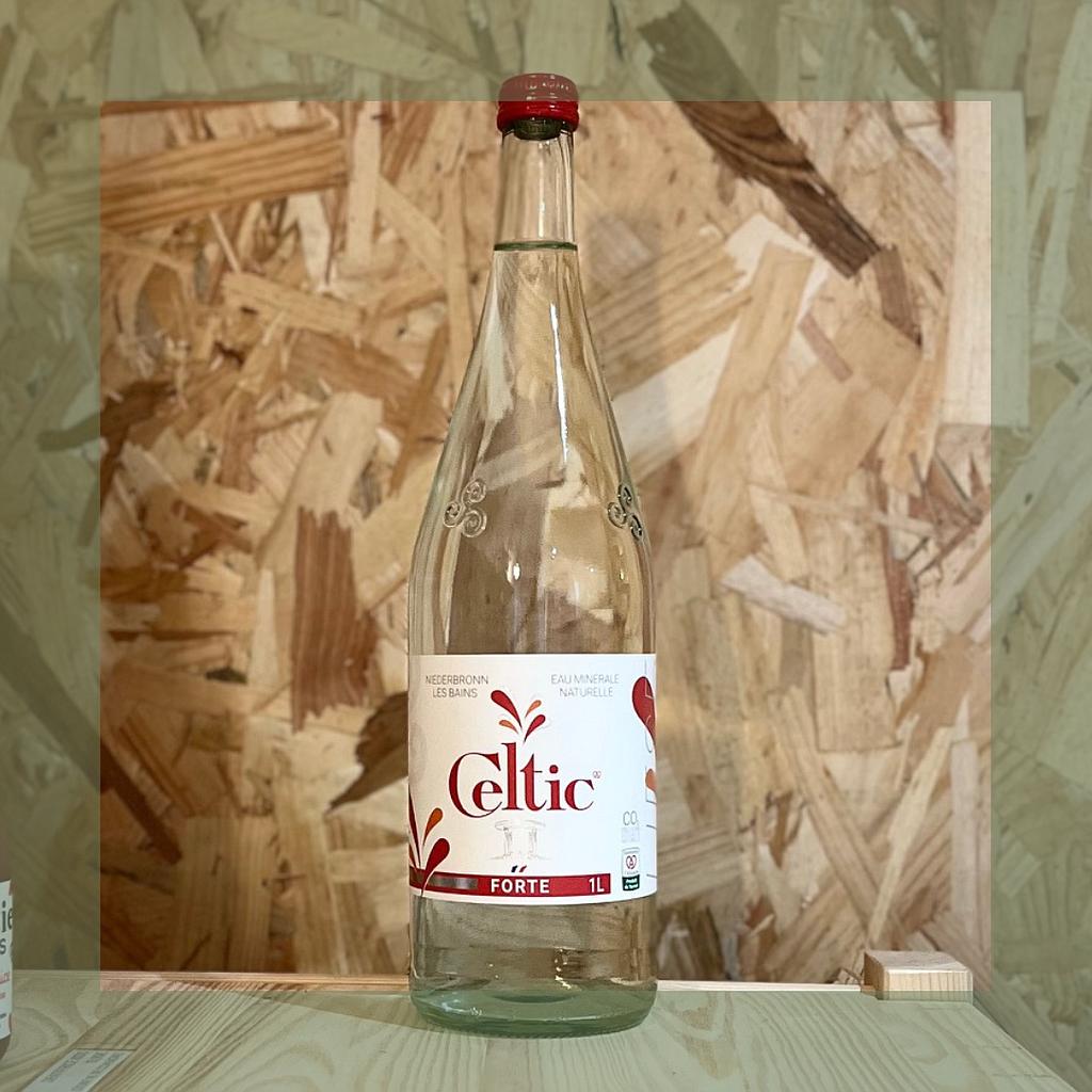 Eau Pétillante Celtic Rouge 1L (verre consigné)