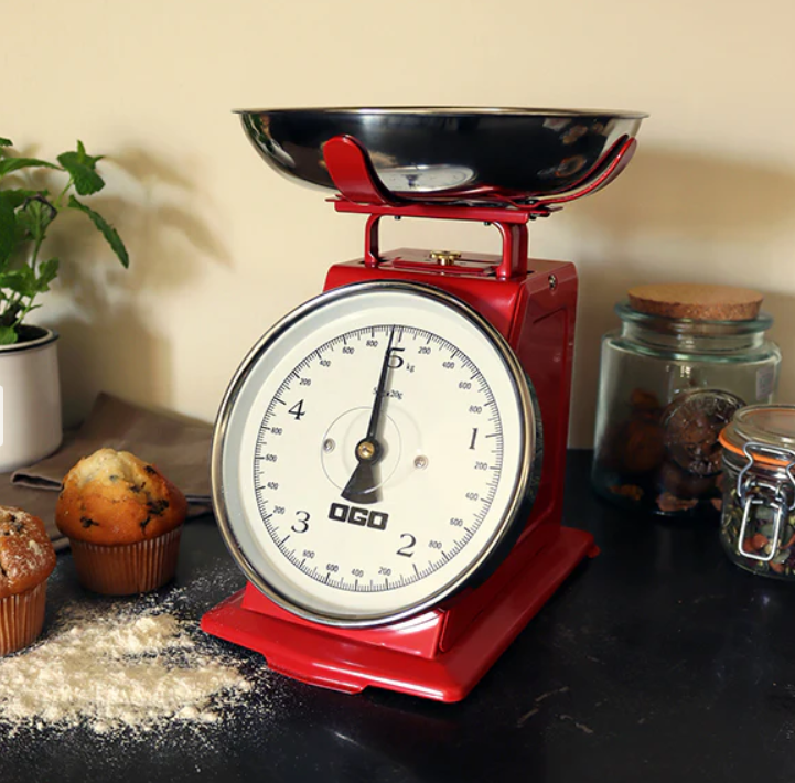 Balance de cuisine mécanique rouge 5kg/20g - Ogo